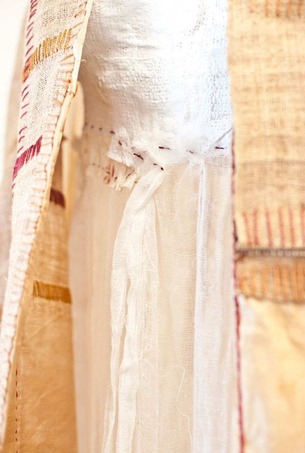 Indio, installation detail — Gloria Florez 2010